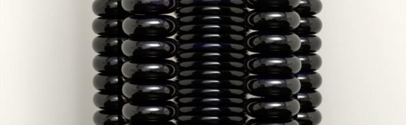 L'expression ludique et colorée du Centre Pompidou à Paris, un exemple emblématique de l'architecture postmoderne en France.