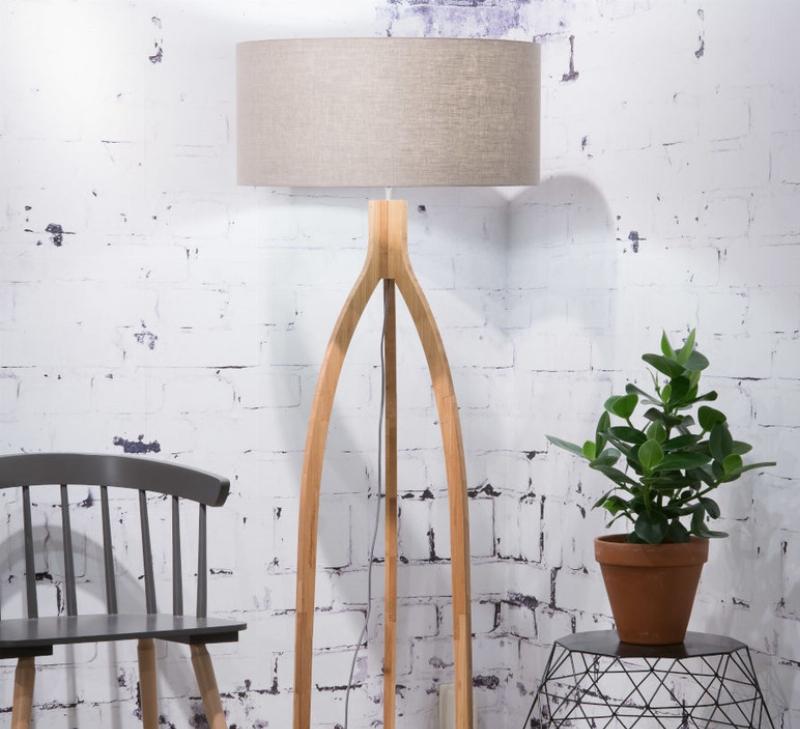 Architecture Salon Moderne : un coin lecture paisible et design