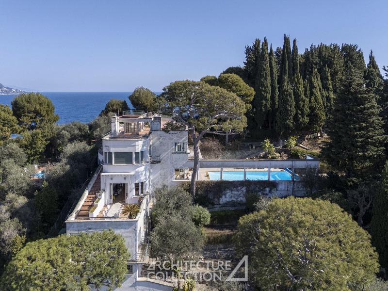 Villa française de style streamline moderne sur la Côte d'Azur