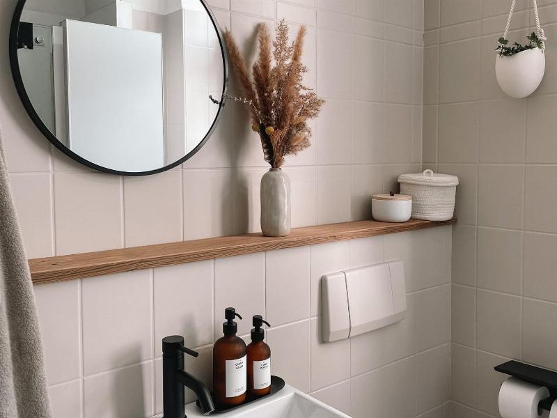 Astuces de pro pour une finition impeccable de peinture de sol en carrelage