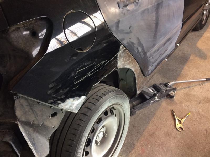 Coût de la peinture de jantes alu, facteurs de qualité et prix pour des résultats impeccables.