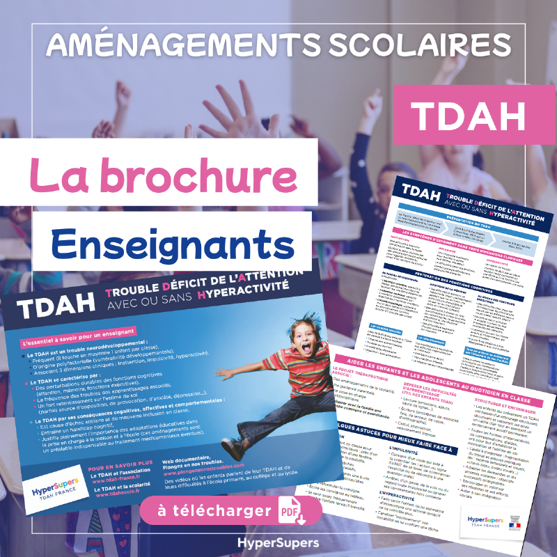 Un enfant concentré écrit sa dictée à l'école, attentif à chaque mot