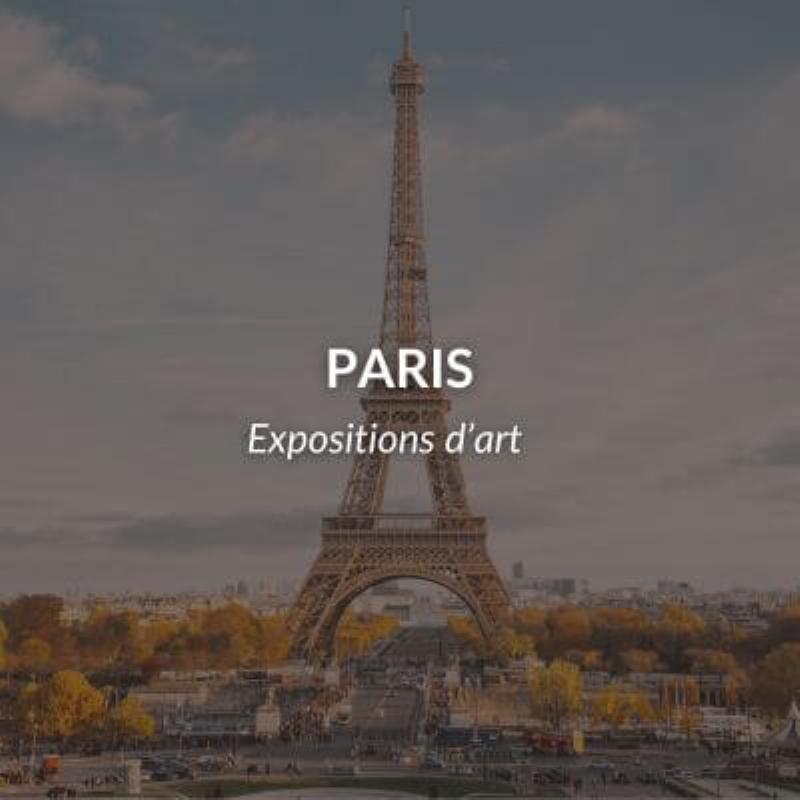 Intérieur lumineux du Musée Maillol, avec des sculptures classiques et modernes