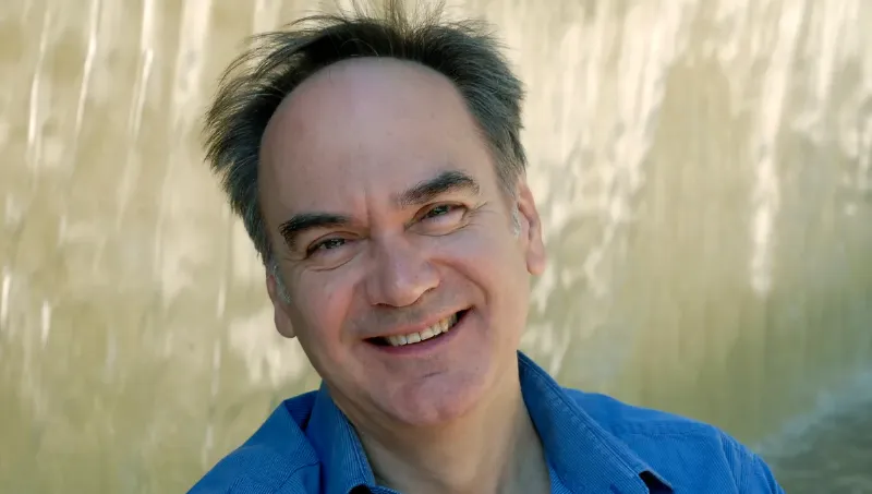 Hervé Le Tellier, écrivain Oulipo et lauréat du prix Goncourt pour L'Anomalie