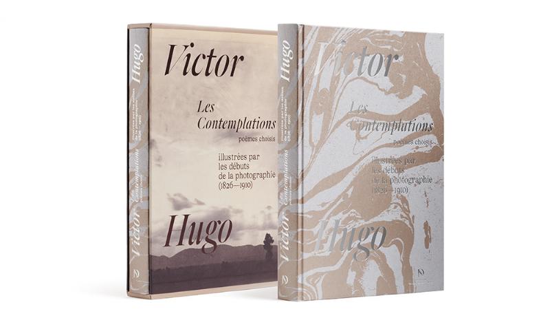Juliette Drouet et Victor Hugo partageant un moment intime pendant leur exil sur l'île de Guernesey, la compagne du siècle