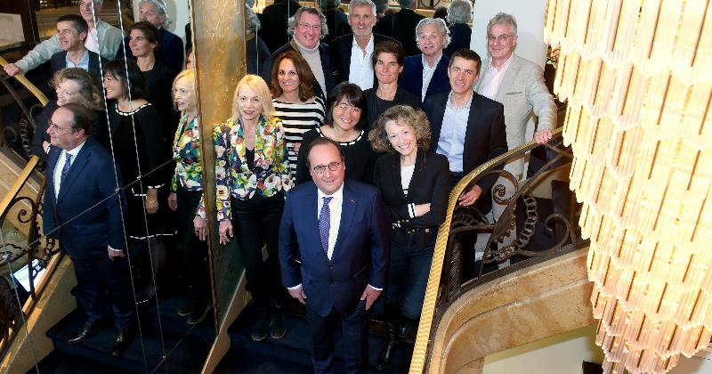 Membres du jury Goncourt en délibération dans un restaurant parisien