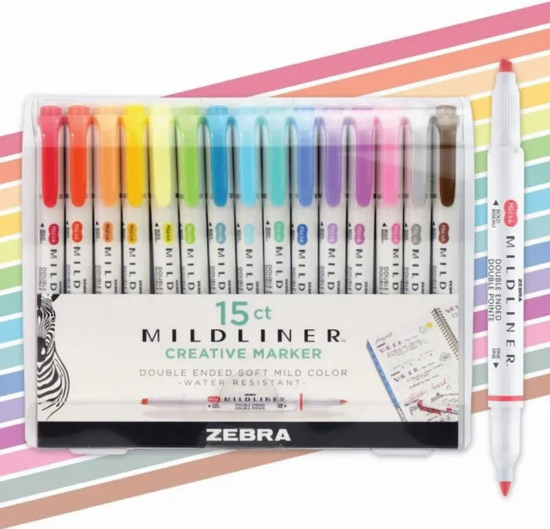 Une création artistique colorée en kitpas sur une vitrine de magasin à Paris