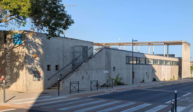 Le Barbican Estate, exemple de complexe résidentiel brutaliste