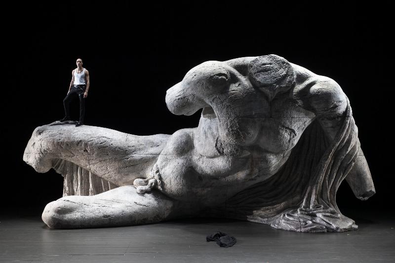 Molière Dom Juan théâtre contemporain actualité mise en scène