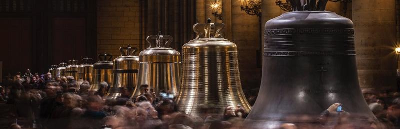 Grand orgue de Notre Dame de Paris, resonnant ave maria