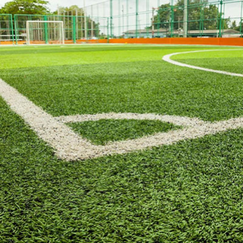 Qualité de la peinture pour terrain de foot à la française, marques et choix professionnels
