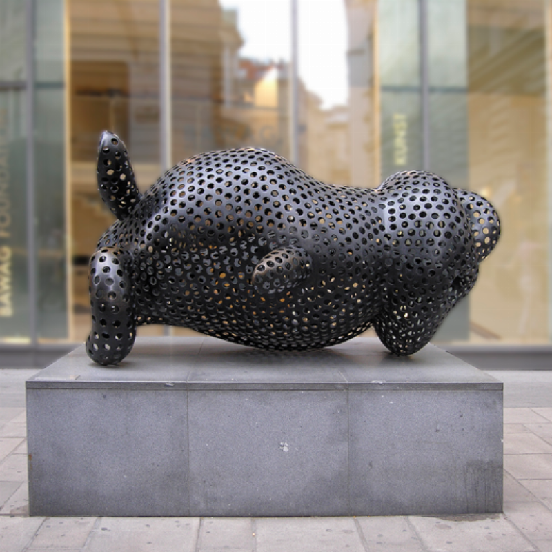 Sculpture en bronze contemporaine abstraite, formes fluides