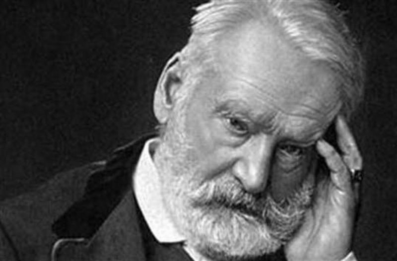 Victor Marie Comte Hugo exilé à Guernesey, méditant sur la vie et la philosophie