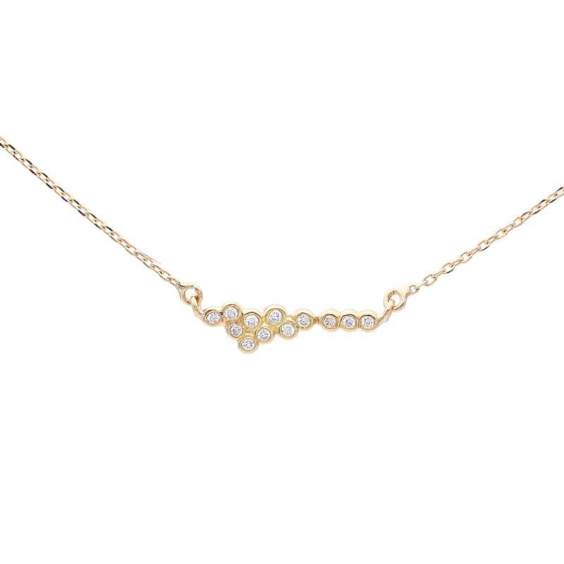 L'atmosphère raffinée créée par la musique classique pour une publicité de joaillerie française