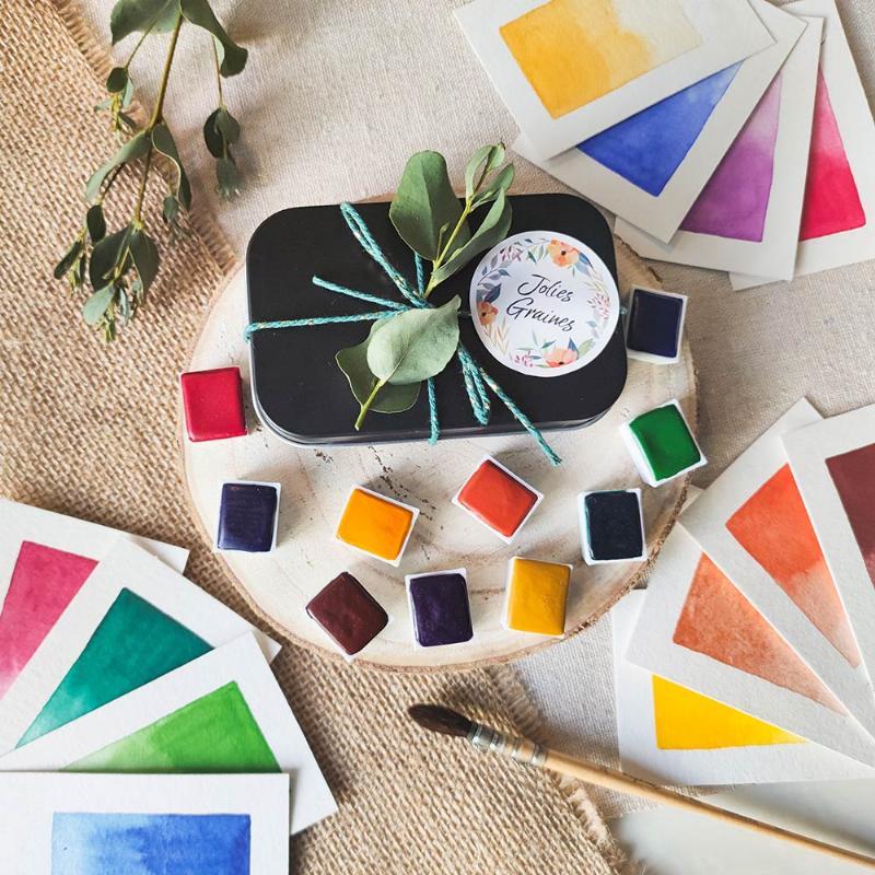 Peinture à l'aquarelle d'un paysage français classique avec des couleurs vives et une texture délicate.