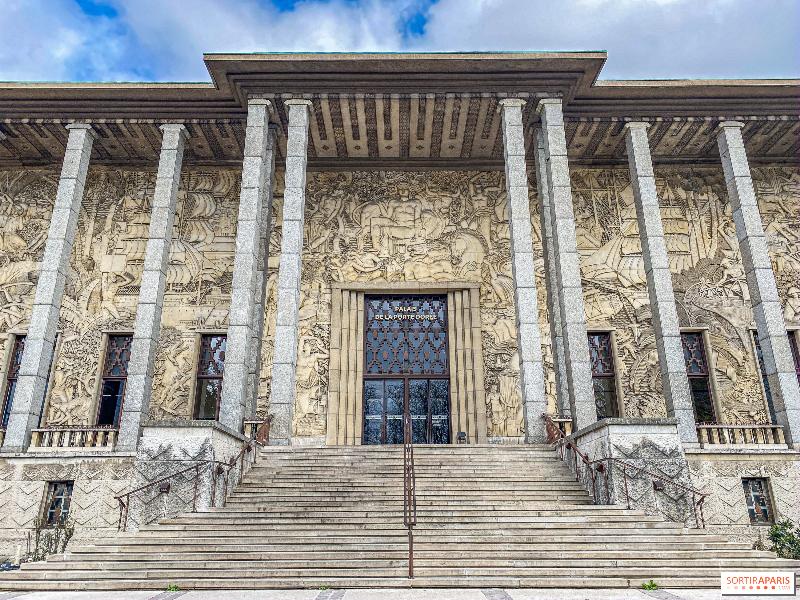 Architecture Art Déco iconique à Paris, façades géométriques et ornementations stylisées