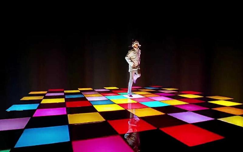 Avenir de la musique française moderne avec intelligence artificielle et éléments électroniques