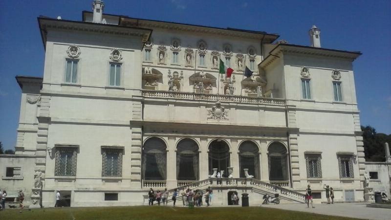 Pauline Bonaparte sculptée par Canova en Vénus Victrix, oeuvre néoclassique majeure