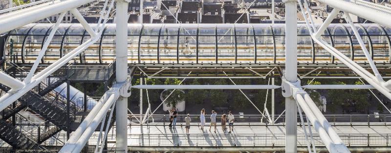 Centre Pompidou, Paris, exemple de vocabulaire architecture moderne