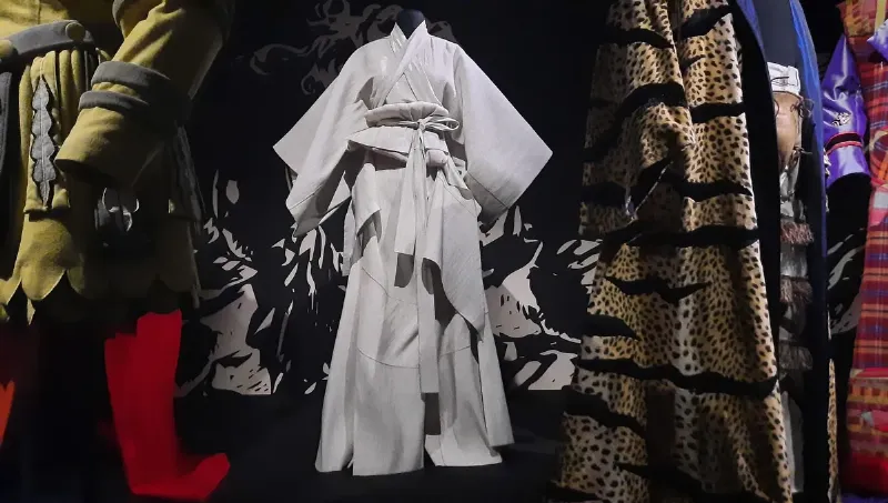 Personnage de Molière en costume d'époque