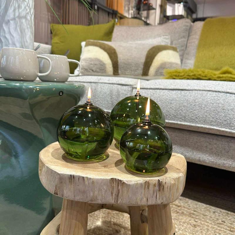 Décoration intérieure avec peinture enduit intérieur créant une ambiance élégante et sereine à la française