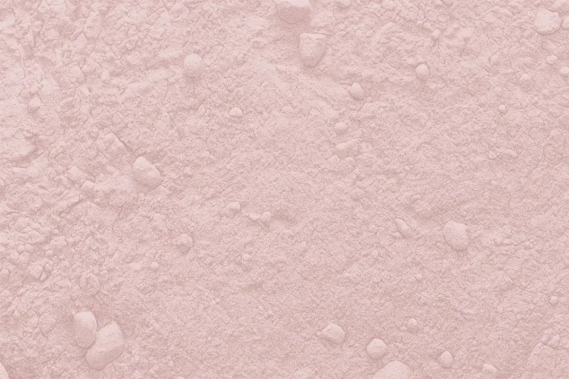 Décoration intérieure avec peinture couleur laiton et accents pour une ambiance chic et contemporaine.