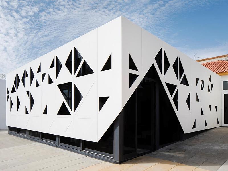 Rénovation urbaine d'Édimbourg avec une architecture moderne spectaculaire