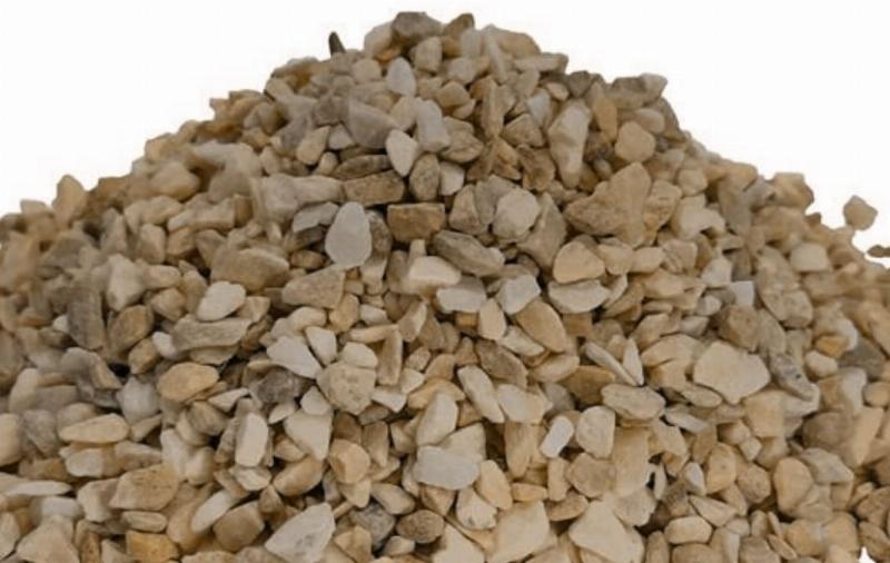 Étapes détaillées pour appliquer la peinture pour douche, assurant une finition impeccable et durable à la française