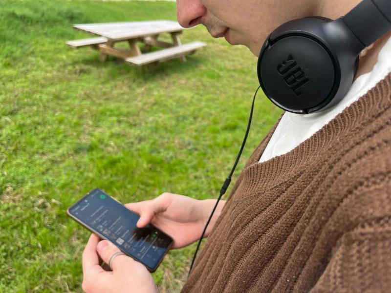 L'évolution de la chanson française à travers les décennies