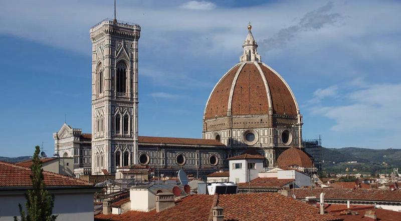 La coupole emblématique de Brunelleschi, un chef-d'œuvre de l'architecture de Florence, Italie