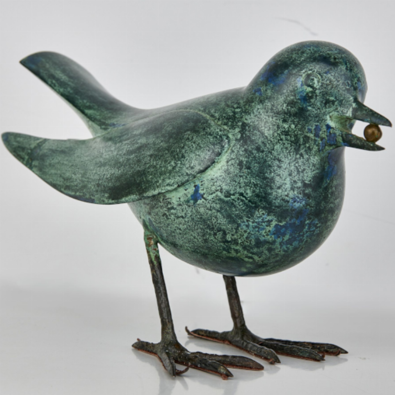 Une des célèbres sculptures de mouton en bronze de François-Xavier Lalanne, icône de son bestiaire fonctionnel et poétique.