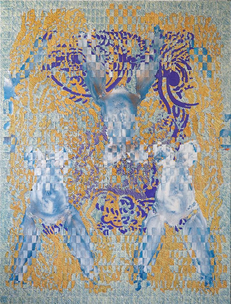 Visiteurs contemplant des œuvres d'art dans une galerie contemporaine lyonnaise