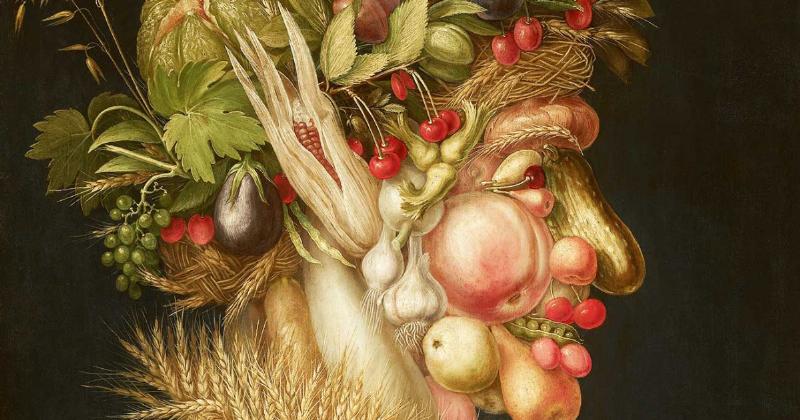 Cabinet de curiosités inspiré par Giuseppe Arcimboldo, mélangeant objets d'art et fantaisie Renaissance.