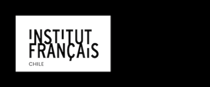 Hervé Le Tellier, auteur français du Prix Goncourt, en pleine séance de dédicaces