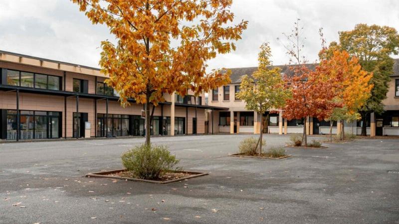 L'histoire du Lycée Notre-Dame de Sion Paris et son héritage éducatif français au fil des décennies