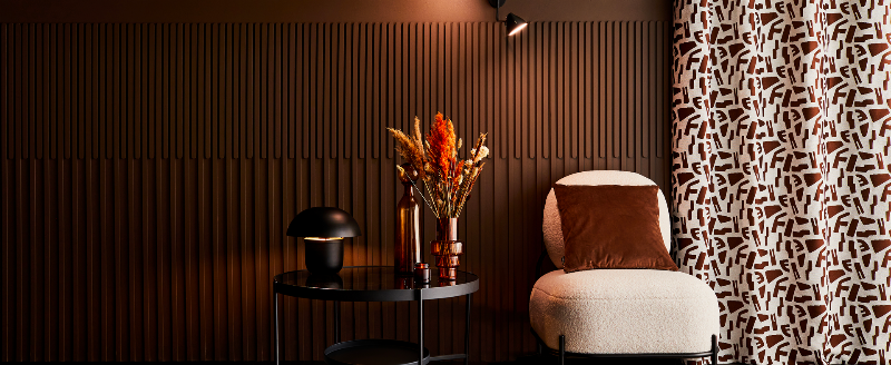 Idée de couleur murale sur placo neuf dans un intérieur au design français élégant