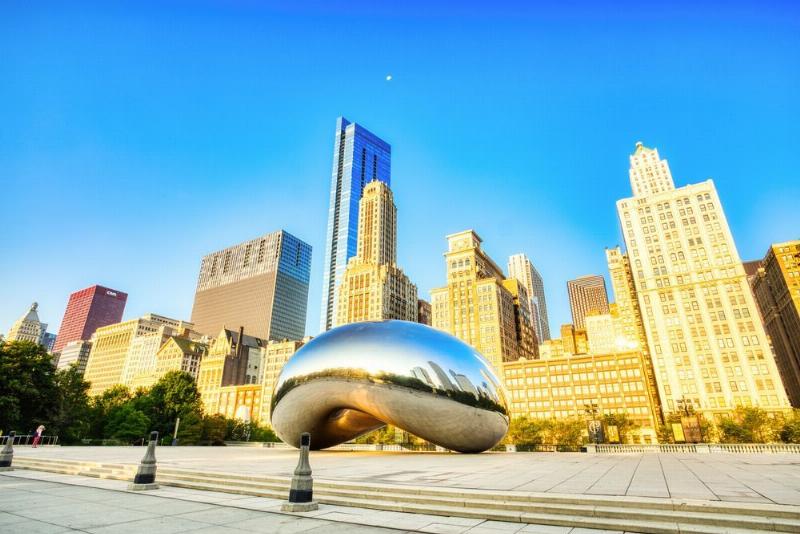 L'influence française dans l'architecture moderne, exemple d'intégration urbaine et design élégant.