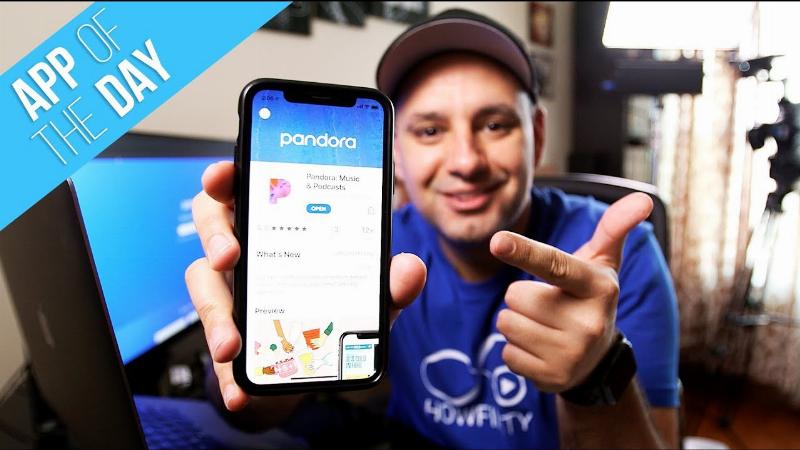 Interface YouTube affichant une playlist de chansons françaises populaires et gratuites