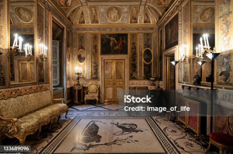 Intérieur somptueux d'un palais baroque et classique français