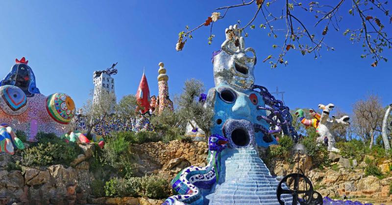Jardin des Tarots, sculpture monumentale de Niki de Saint Phalle, un chef d'œuvre