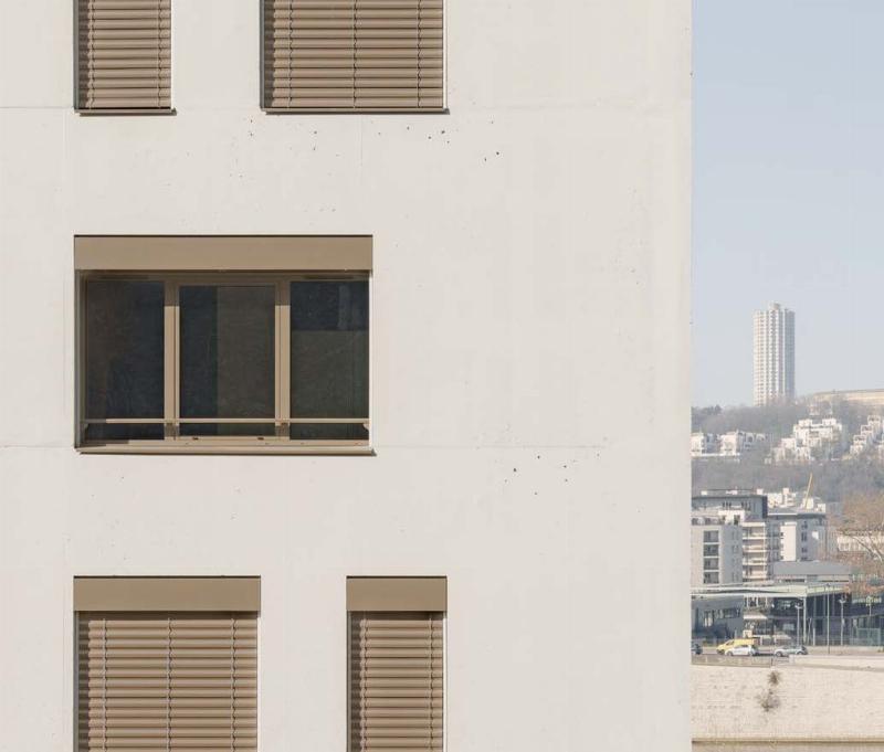Jardin paysager harmonieux, architecture prairie moderne et environnement français