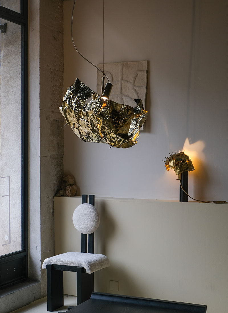 Jeu d'architecture moderne avec des inspirations de design urbain français, alliant tradition et innovation