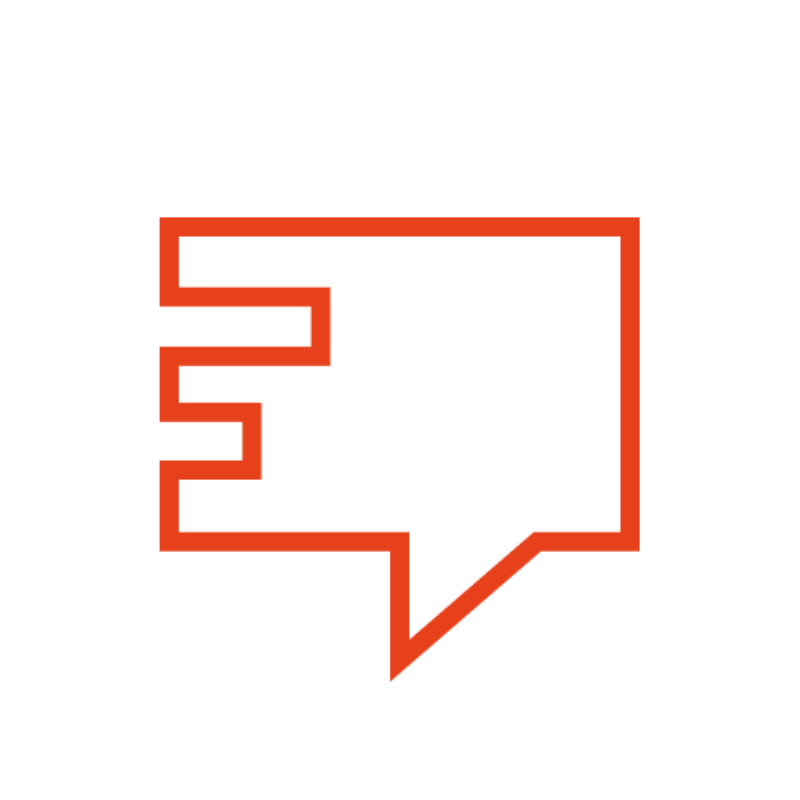 Maison californienne moderne avec des lignes épurées et de grandes baies vitrées