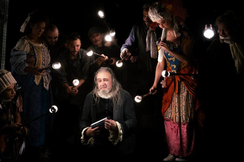 Représentation moderne de Molière, son impact sur le théâtre et les médias contemporains