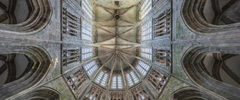 Le Mont Saint-Michel, merveille de l'architecture médiévale, un symbole emblématique de la France