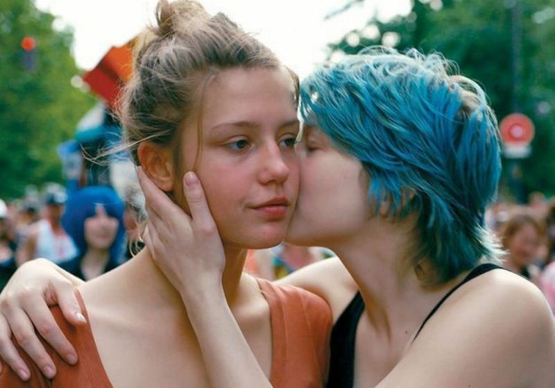 Bande originale iconique d'un film romantique français, symbolisant l'amour et la nostalgie au cinéma.