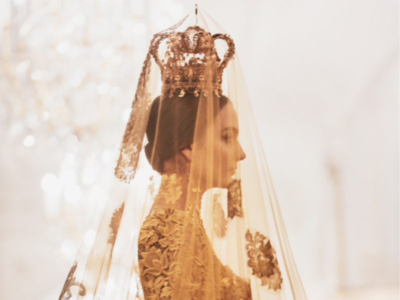 Grand Palais de Paris, sa verrière illuminée pour le spectacle de décembre