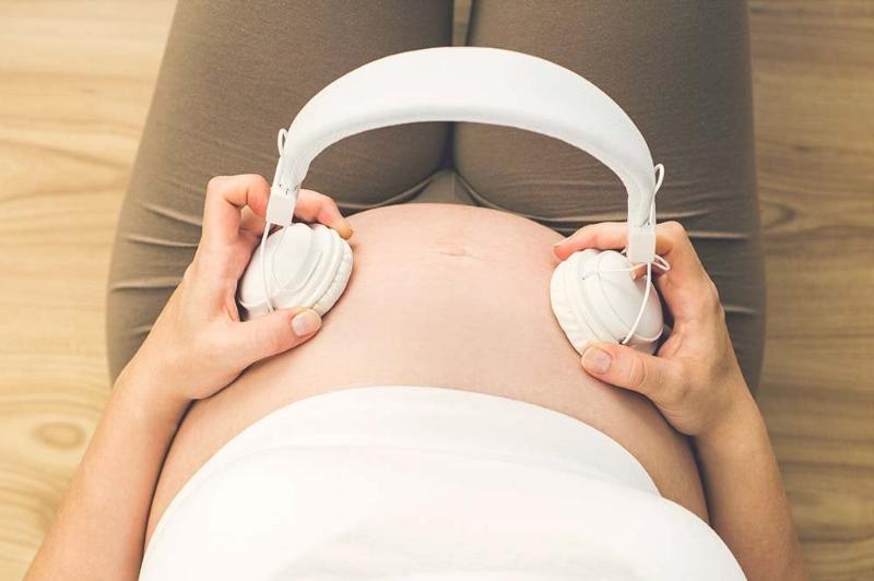 Partition de musique classique française apaisante pour femme enceinte et bébé