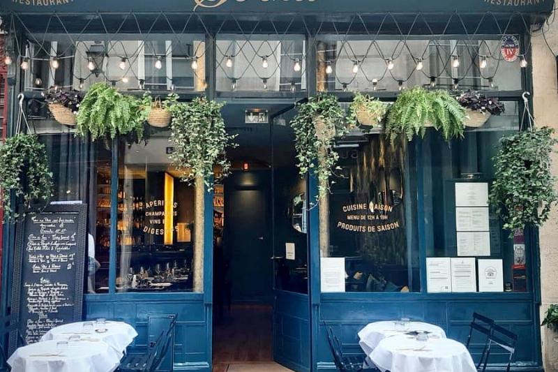 Plat typique cuisine française pour une découverte gastronomique près de Notre Dame