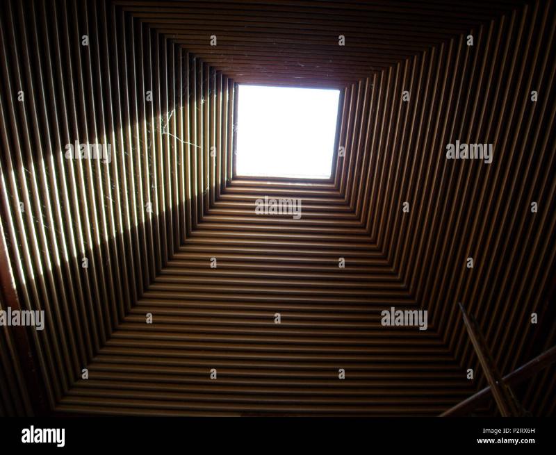 Le jardin de la Fondazione Querini Stampalia par Carlo Scarpa, avec ses éléments aquatiques et végétaux.